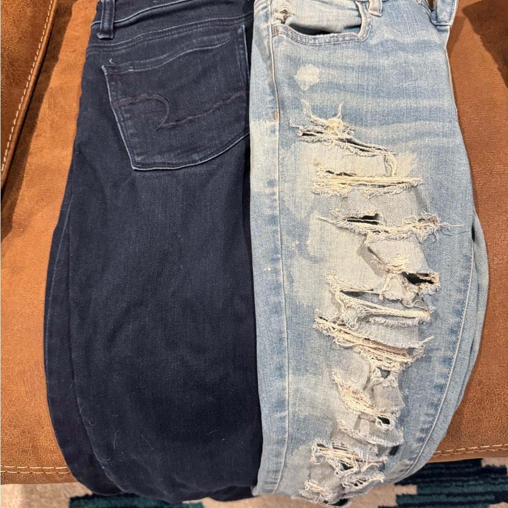 American Eagle Outfitters Dark Blue and Light Blue Women's Skinny Jeans